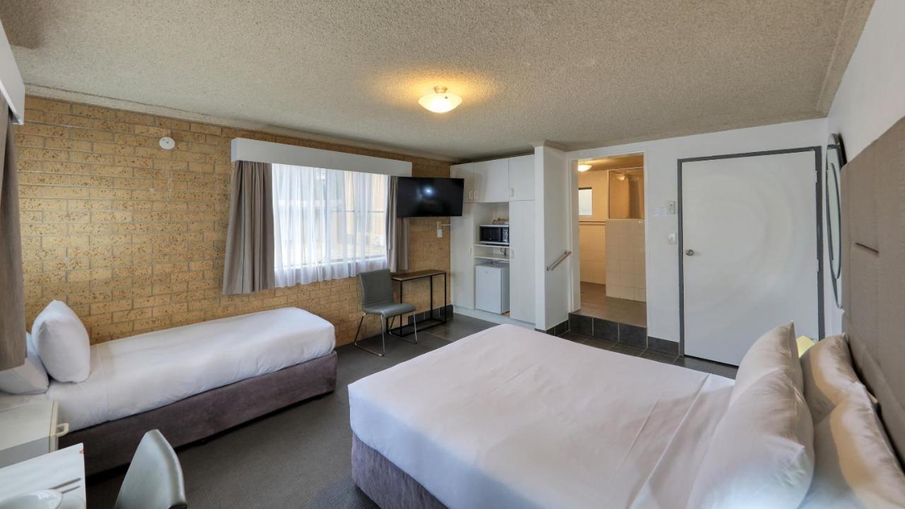 Hamilton Hume Motor Inn Yass Eksteriør bilde